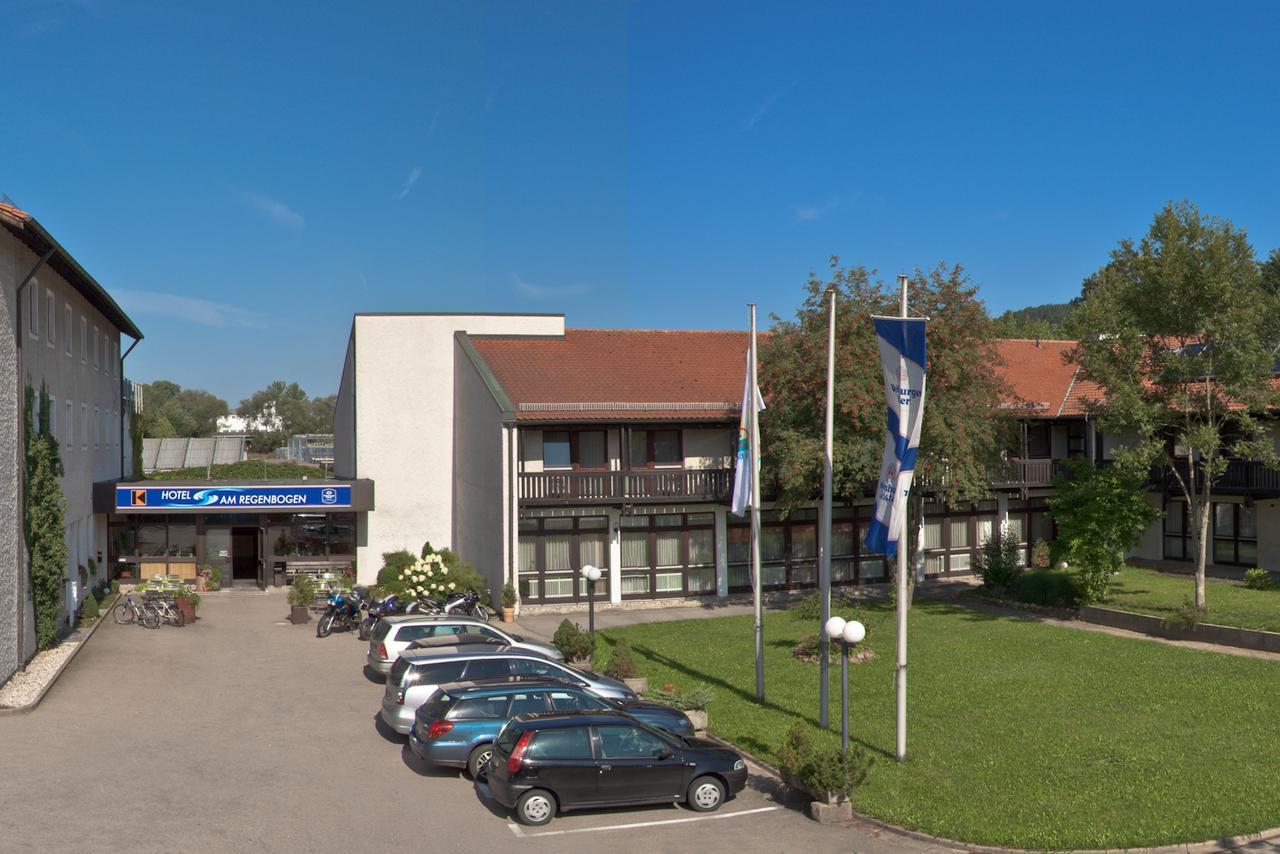 Hotel Am Regenbogen Cham Exterior foto